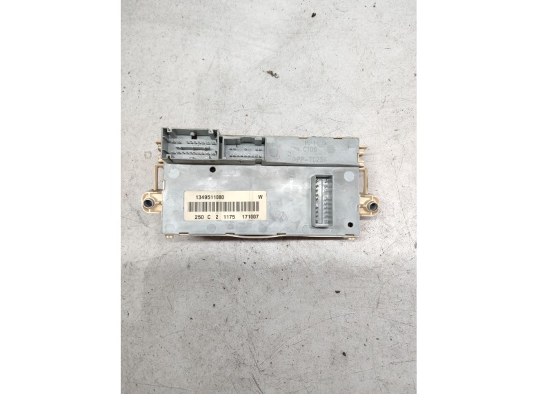 Блок предохранителей к Peugeot Boxer