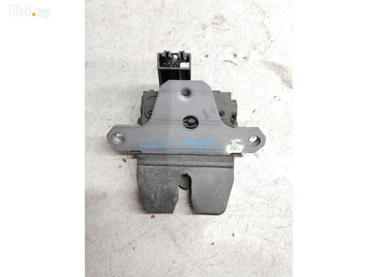 Замок багажника к Volvo V50 2010 г.