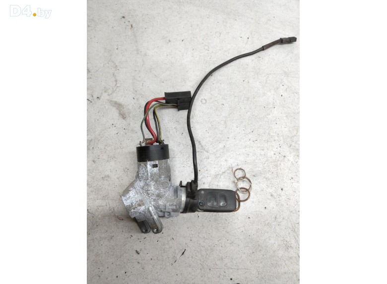 Замок зажигания к Mercedes Sprinter 2001 г.