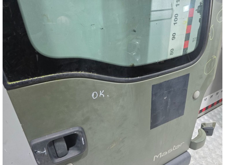 Дверь задняя распашная правая к Дверь задняя распашная правая к Renault Master 2008 г. Master