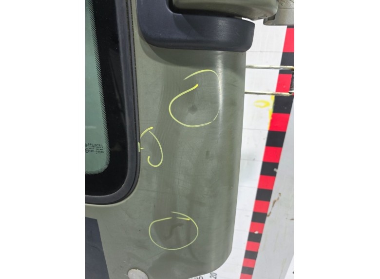 Дверь задняя распашная правая к Дверь задняя распашная правая к Renault Master 2008 г. Master