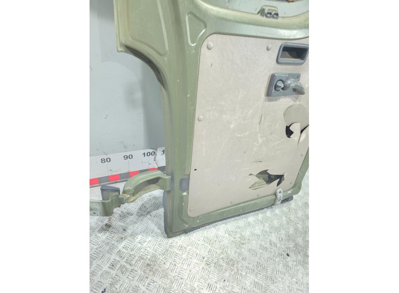 Дверь задняя распашная правая к Дверь задняя распашная правая к Renault Master 2008 г. Master