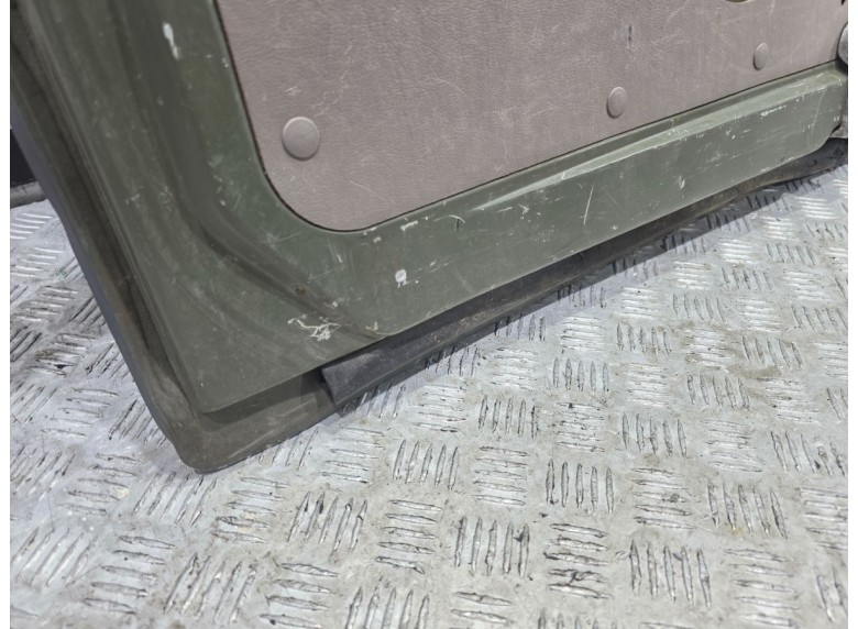 Дверь задняя распашная правая к Дверь задняя распашная правая к Renault Master 2008 г. Master