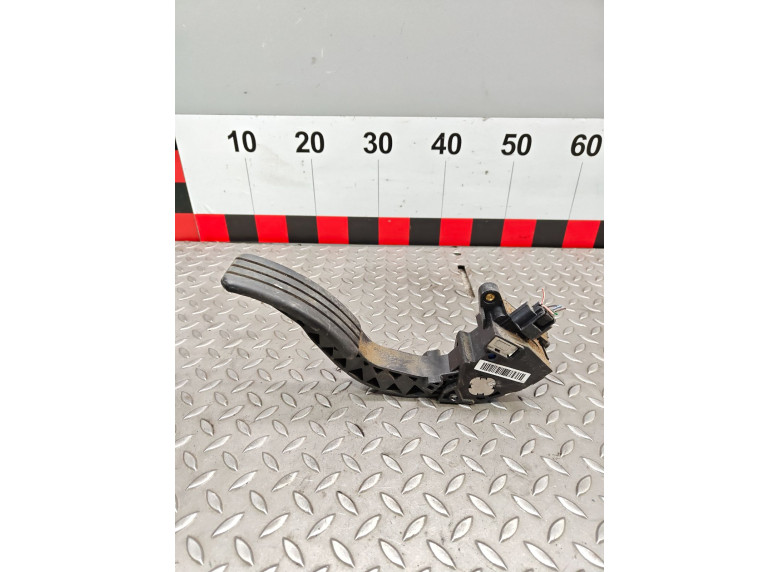 Педаль газа к Renault Scenic, 2013г.