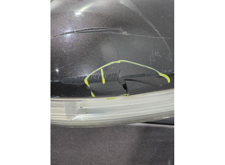 Зеркало наружное правое к Volkswagen Passat, 2007г.