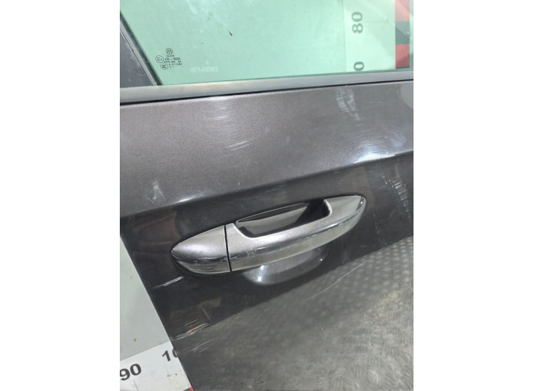 Ручка наружная передняя правая к Volkswagen Passat, 2007г.