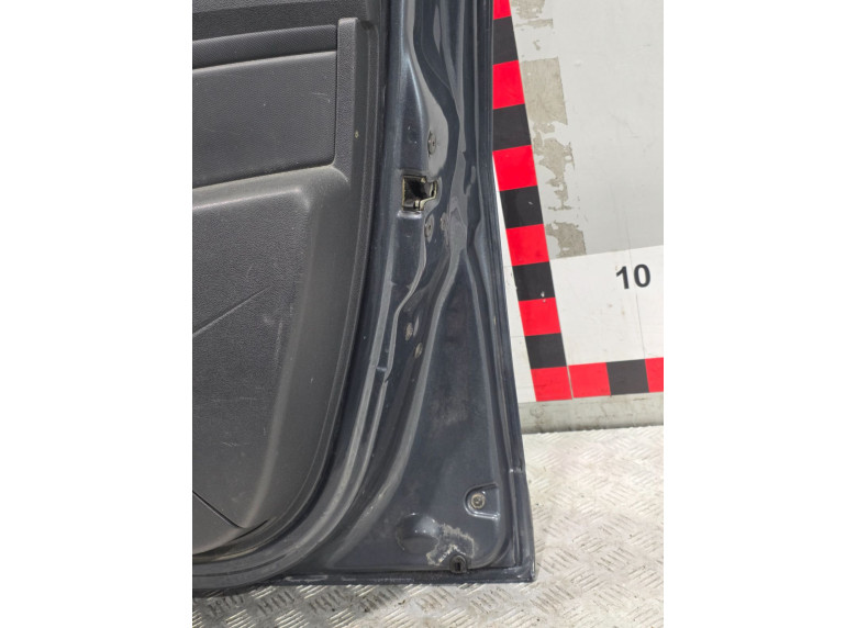 Дверь передняя правая к Dacia Sandero, 2011г.