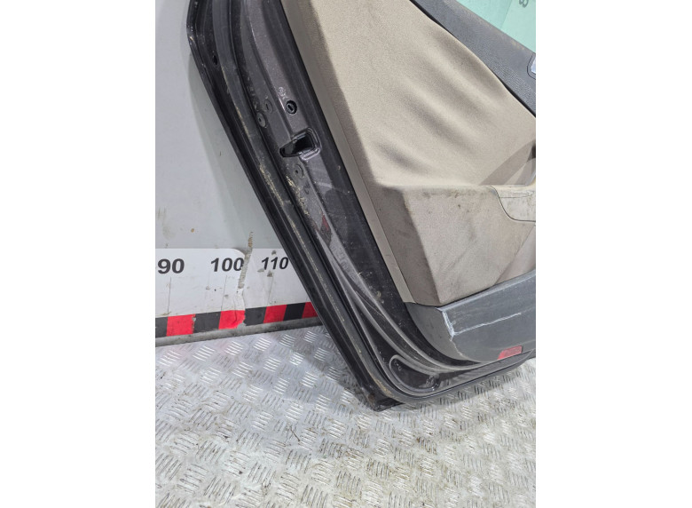 Дверь задняя левая к Volkswagen Passat, 2007г.