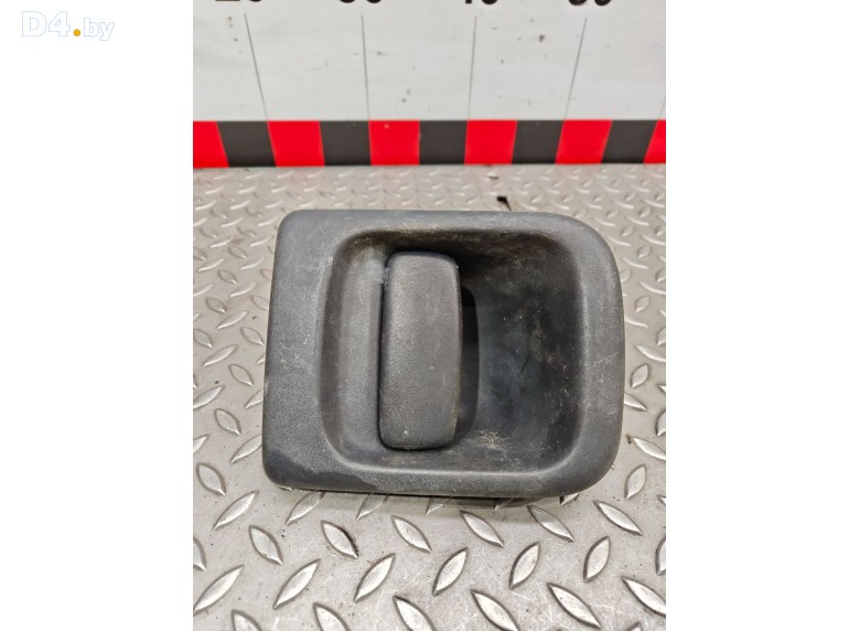 Ручка наружная передняя левая к Renault Master 2003 г.