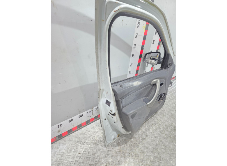 Дверь передняя левая к Dacia Logan, 2008г.