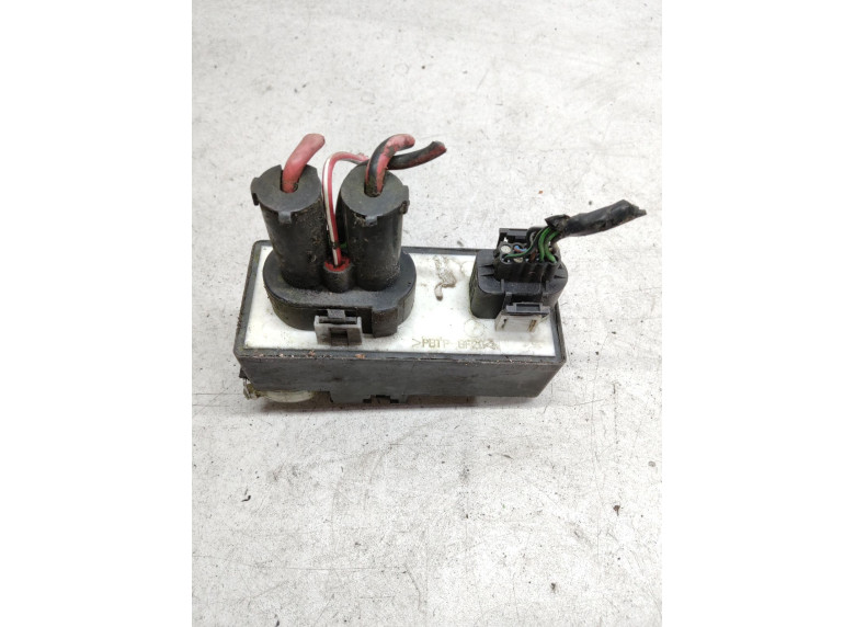 Реле вентилятора к Volkswagen Sharan, 2000г.