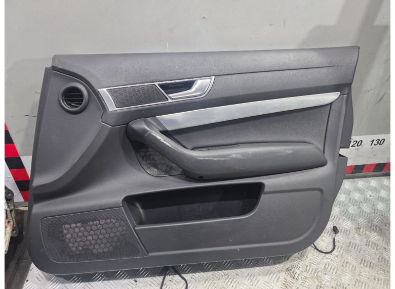 Обшивка двери передней правой (дверная карта) к Audi A6, 2006г.