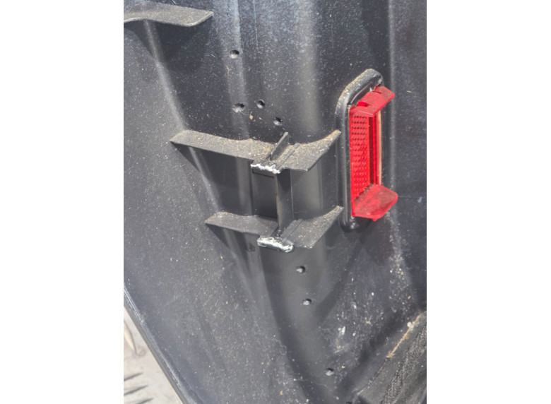 Обшивка двери передней правой (дверная карта) к Audi A6, 2006г.