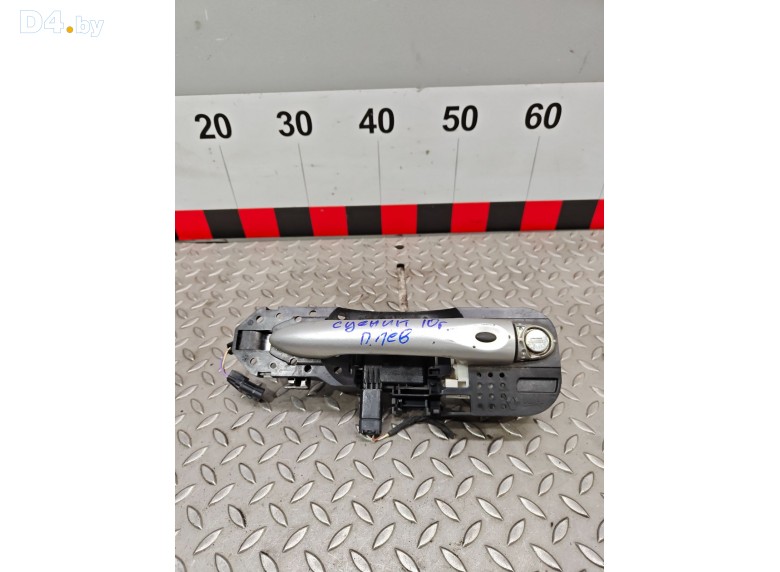 Ручка наружная передняя левая к Renault Scenic 2011 г.