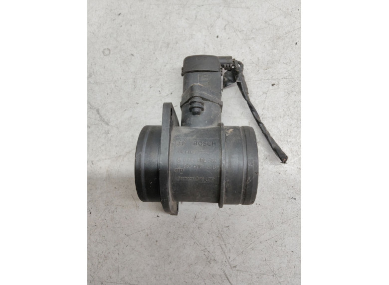 Расходомер воздуха к Volkswagen Passat, 2006г.