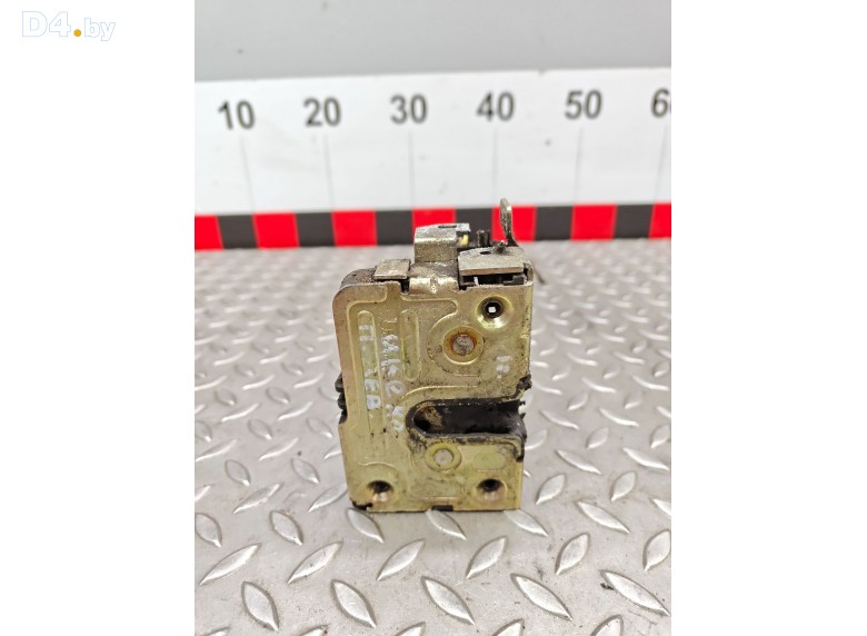 Замок двери передней левой к Iveco Daily 2002 г.