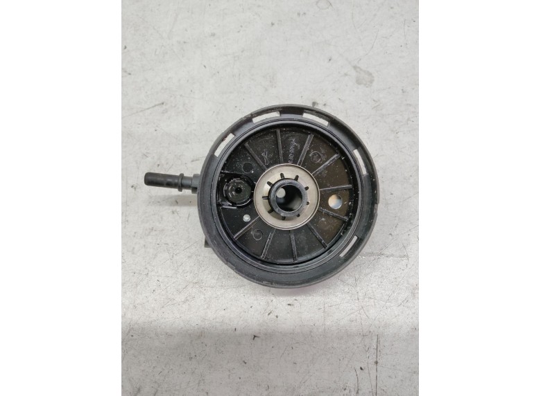 Корпус топливного фильтра к Корпус топливного фильтра к Renault Master 2006 г. Master