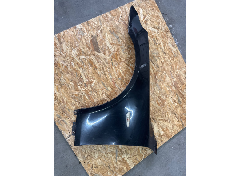 Крыло переднее левое к BMW 5 E60/E61, 2004г.