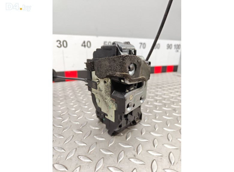 Замок двери передней правой к Renault Scenic 2010 г.