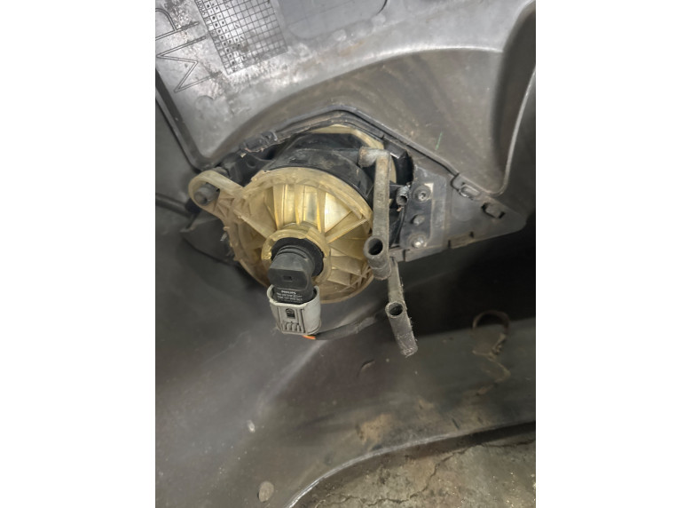 Бампер передний к Бампер передний к BMW 5E60/E61 2008 г. 5 E60/E61