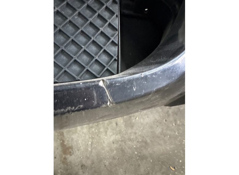 Бампер передний к Бампер передний к BMW 5E60/E61 2008 г. 5 E60/E61