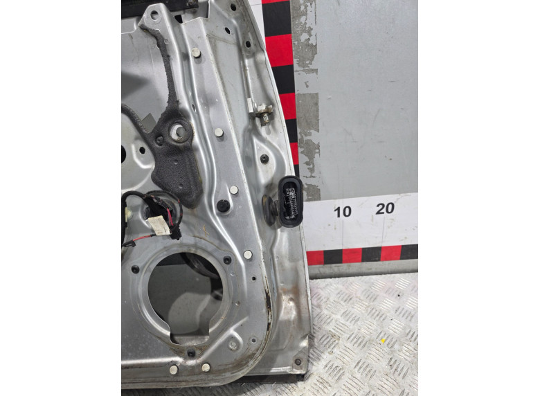 Дверь задняя левая к Audi A6, 2006г.