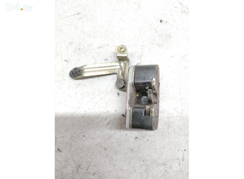 Замок двери сдвижной к Renault Master 2006 г.