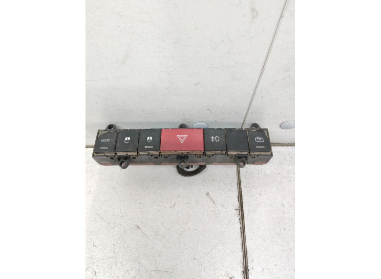 Кнопка аварийной сигнализации к Peugeot Boxer, 2011г.