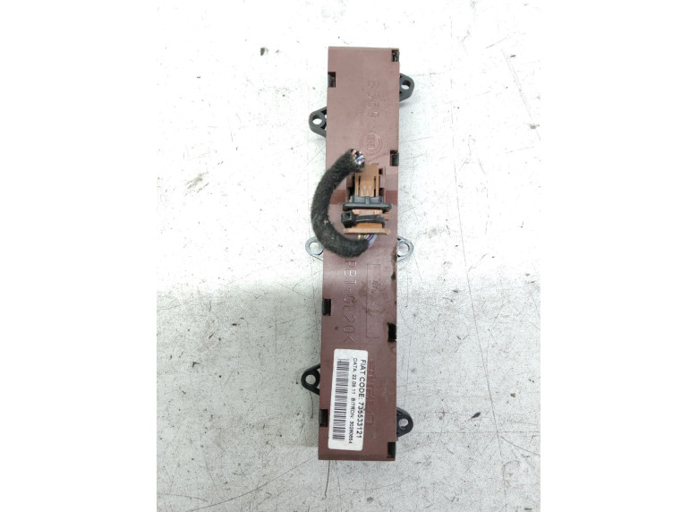 Кнопка аварийной сигнализации к Peugeot Boxer, 2011г.