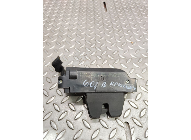 Замок багажника к Peugeot 607, 2004г.