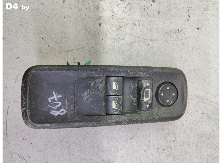 Блок управления стеклоподъемниками к Peugeot 807 2011 г.