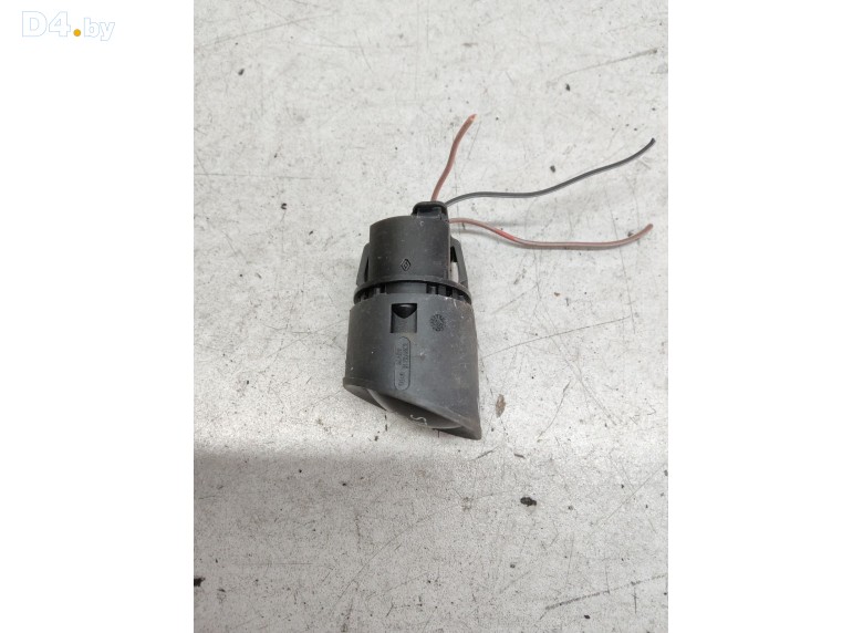 Кнопка запуска двигателя к Renault Megane 2006 г.