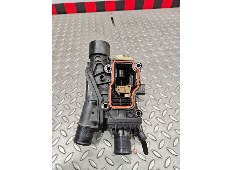 Корпус термостата к Peugeot Boxer, 2020г.