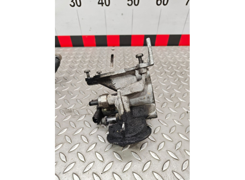 Корпус масляного фильтра к Peugeot Boxer, 2020г.