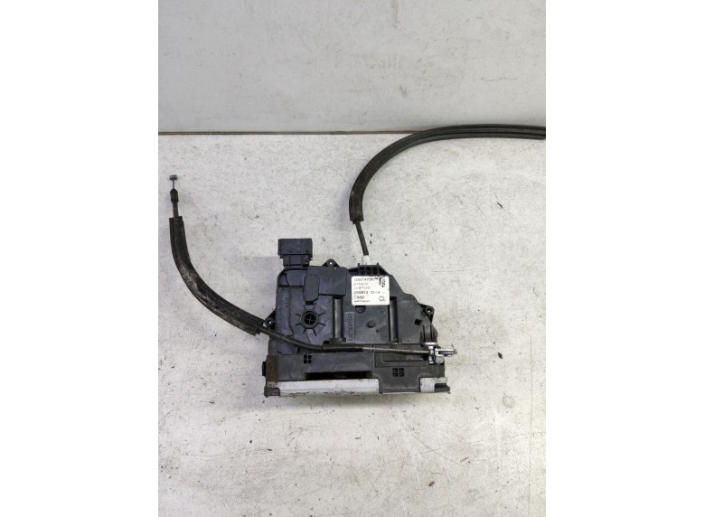 Замок двери передней правой к Peugeot Boxer