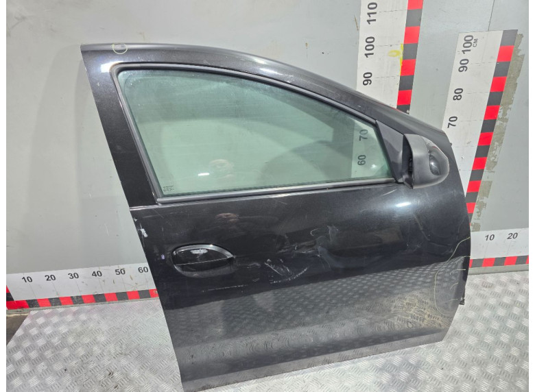 Стеклоподъемник электрический передний правый к Dacia Logan, 2015г.