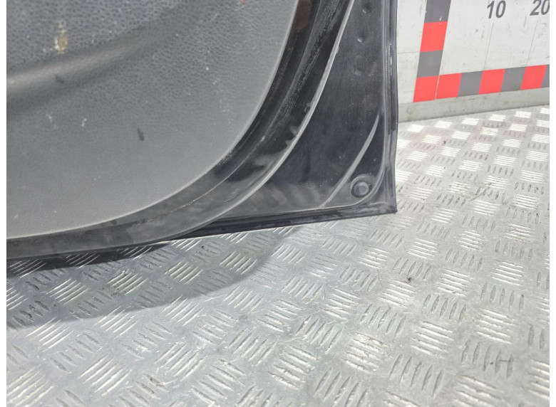 Дверь передняя правая к Dacia Logan, 2015г.