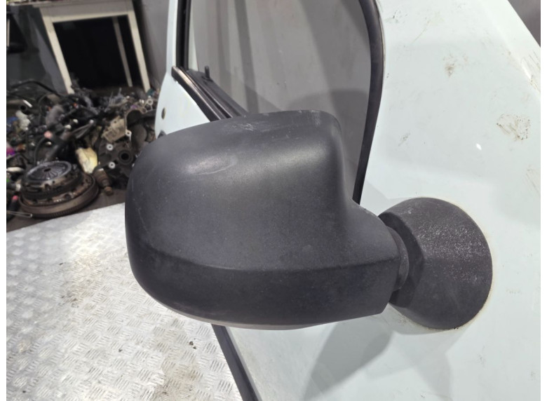 Зеркало наружное правое к Dacia Logan, 2008г.