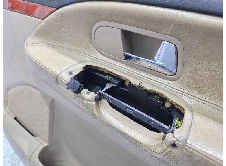 Ручка внутренняя передняя правая к Ford Galaxy, 2003г.