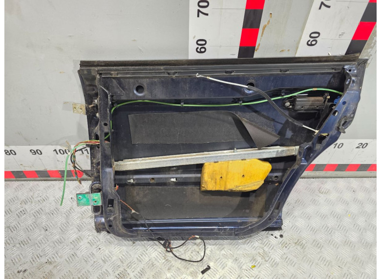 Дверь задняя правая к Audi A6, 1995г.