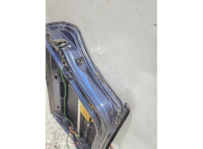 Дверь задняя правая к Audi A6, 1995г.