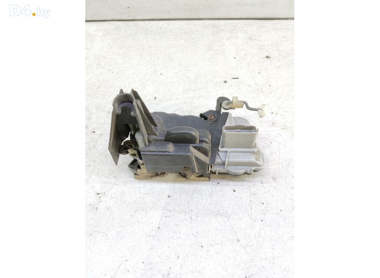 Замок двери передней правой к Peugeot 307 2005 г.