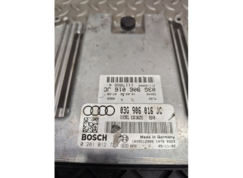 Блок управления двигателем к Audi A4, 2005г.