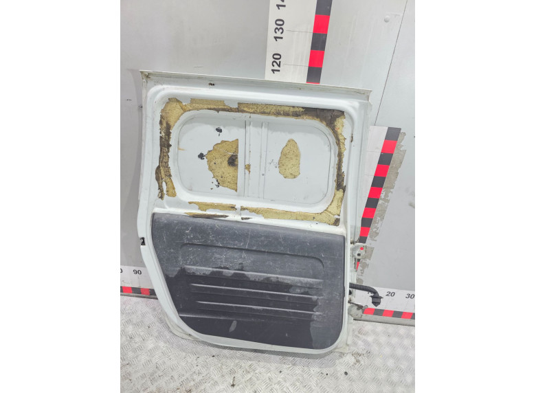 Дверь задняя левая к Dacia Logan, 2008г.