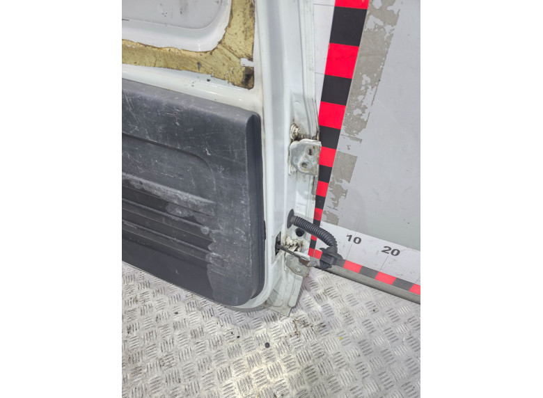 Дверь задняя левая к Dacia Logan, 2008г.