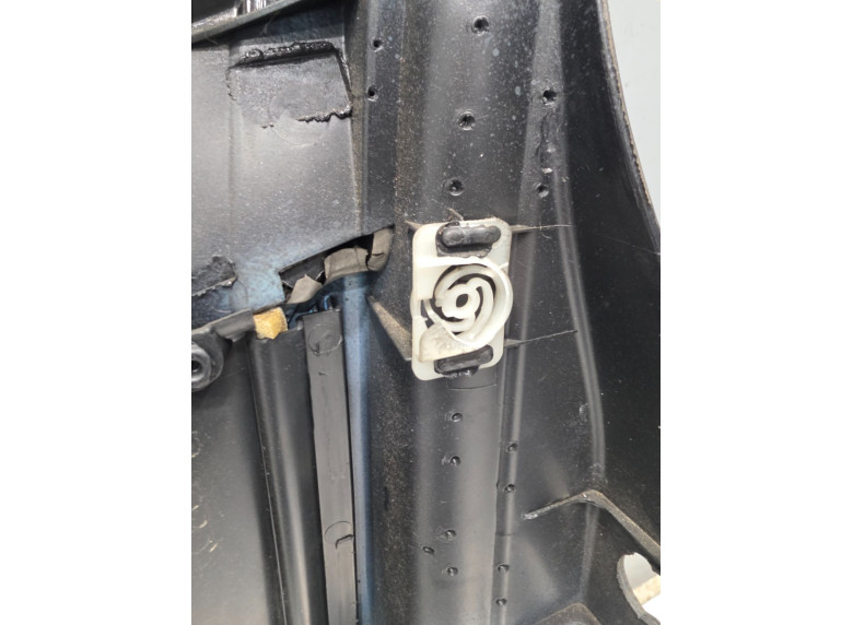 Обшивка двери передней левой (дверная карта) к Audi A6, 2006г.