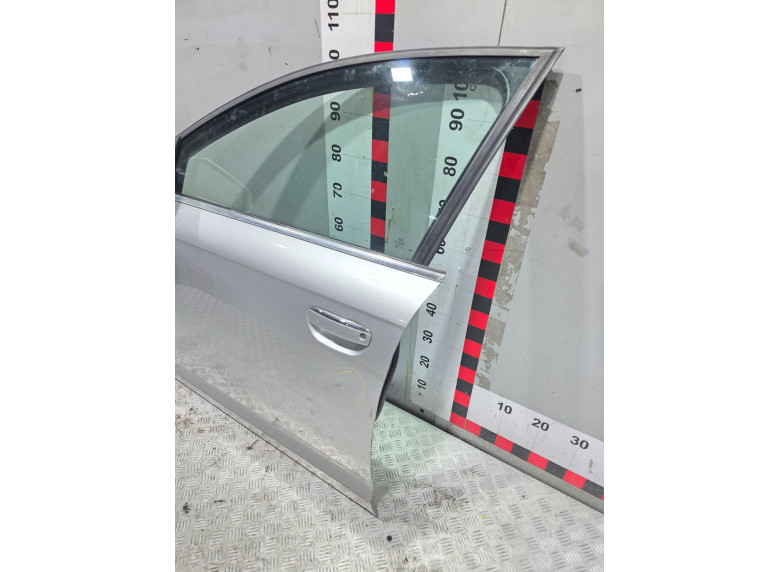 Дверь передняя левая к Audi A6, 2006г.