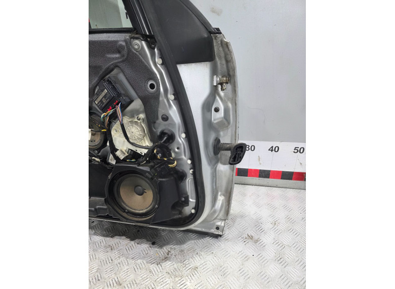 Дверь передняя левая к Audi A6, 2006г.
