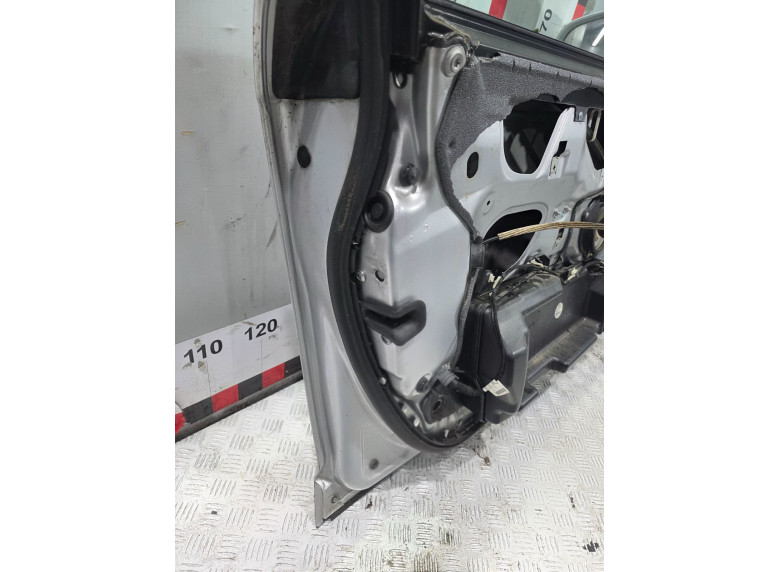 Дверь передняя левая к Audi A6, 2006г.