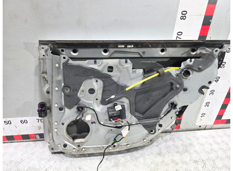 Дверь задняя правая к Audi A6, 2006г.